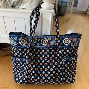 Vera Bradley tote